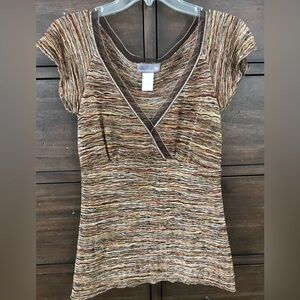 Papillon Blanc Brown & Copper Flutter Sleeve Top